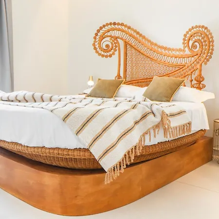 别墅 Alti Vista Mare E Piscina Privata 圣玛丽亚德尔法加洛